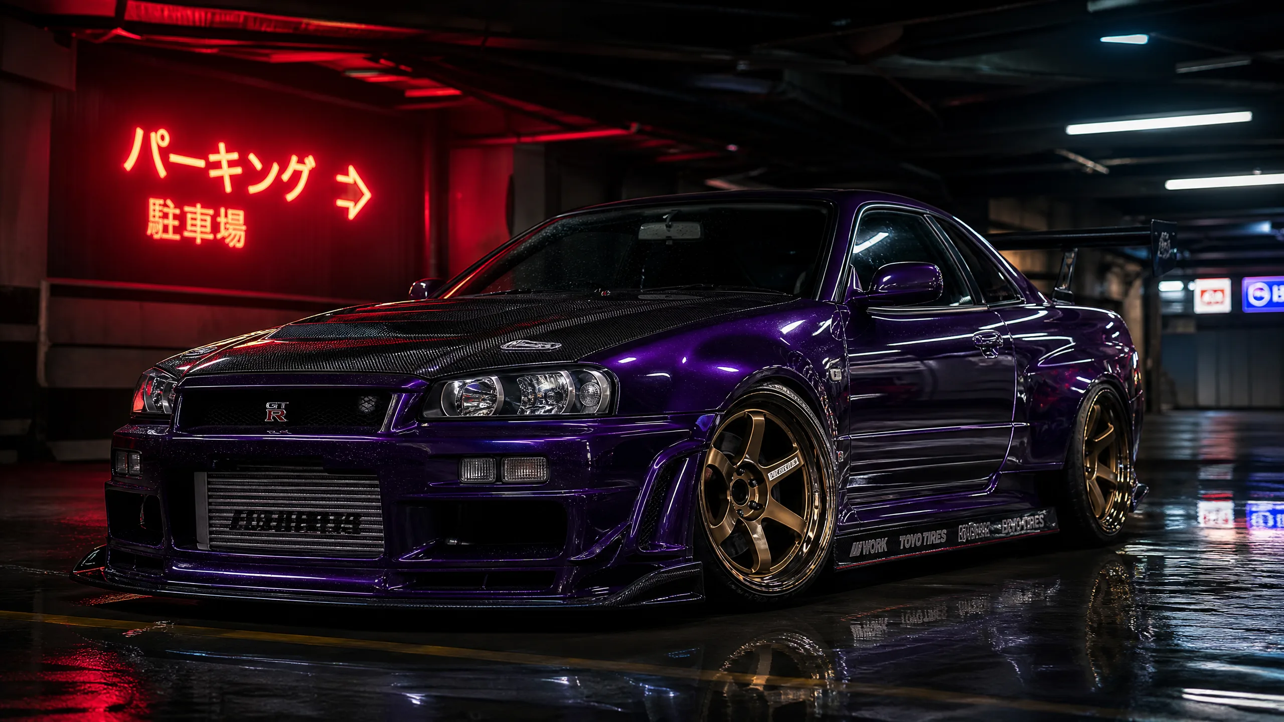 宽体改装紫色GTR R34地下停车场展示